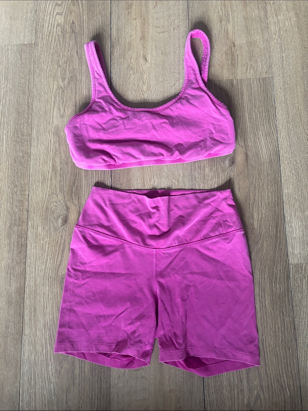 Old Navy Pink Seamless Scoop Sports Bra & High-Waist Biker Shorts Set